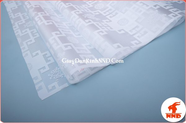Giấy dán kính chữ thọ trắng mã A06
