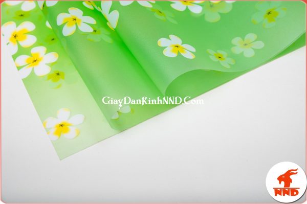 Giấy dán kính trang trí hoa đại mã A11