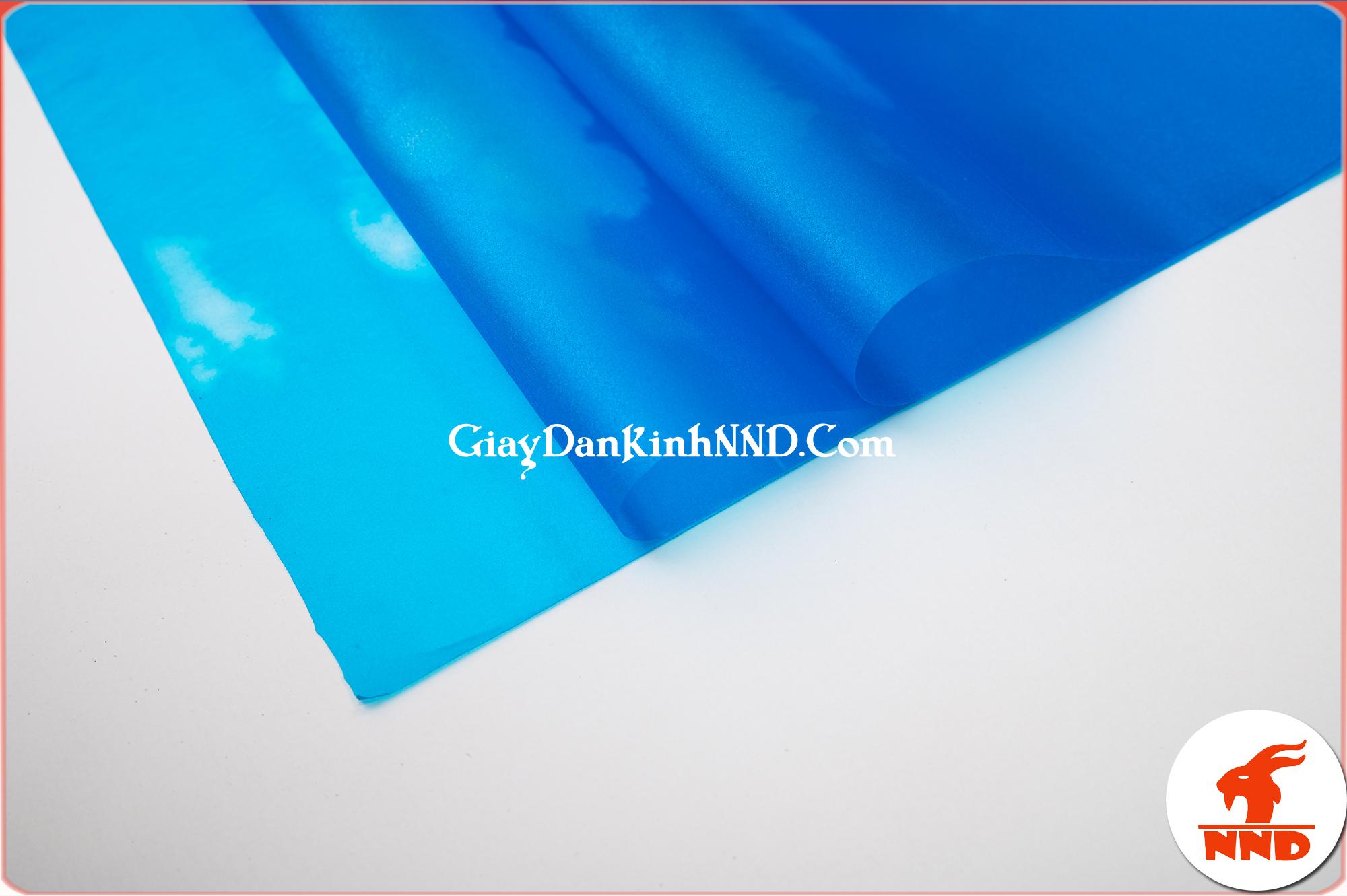Mẫu giấy decal dán kính hình mây trời mã A30