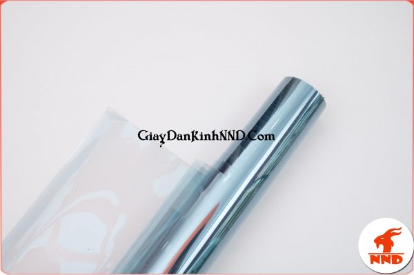 A82 là mẫu phim cách nhiệt màu trong suốt với khả năng cách nhiệt rất tốt