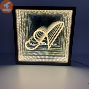 Gương vô tận, hay gương không đáy