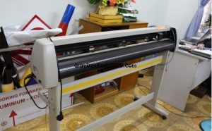 Dịch vụ cắt chữ decal chuyên nghiệp giá rẻ nhất Hà Nội