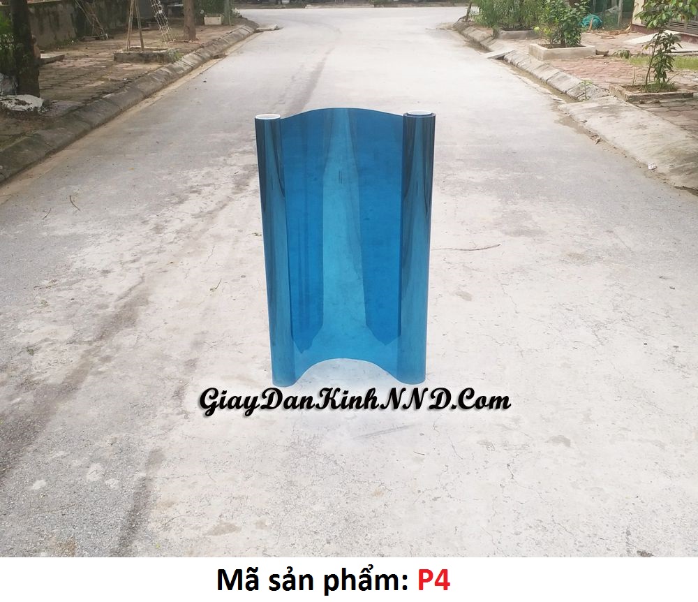 Phim cách nhiệt phản quang màu xanh dương mã P4 rất được ưa chuộng trong nhóm 4 mẫu giấy dán kính phản quang Đài Loan chỉ đứng sau mã P1