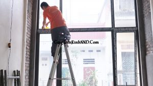 Thợ dán kính của NND cam kết là thợ tiêu chuẩn. Với nhiều năm kinh nghiệm. Luôn tuân thủ nguyên tắc đạo tức nghề nghiệp.