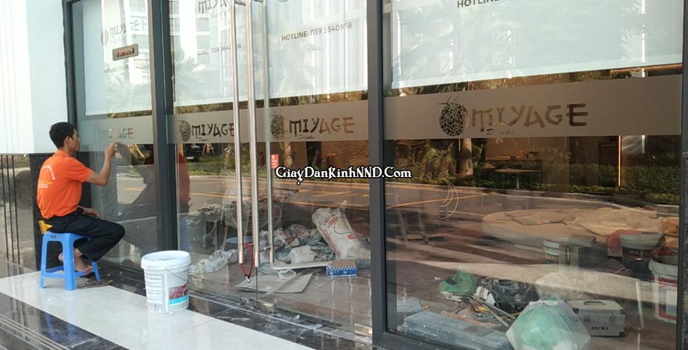 Hình ảnh công trình dán logo mờ Miyage