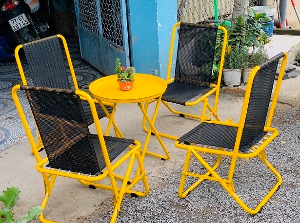 Bàn Ghế Cafe Khung Sắt Xếp Gọn - BGCVP04 8 Bàn Ghế Cafe Khung Sắt Xếp Gọn - BGCVP04