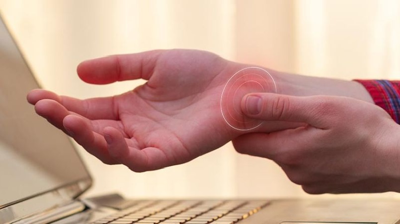 Điều Chỉnh Tư Thế Ngồi Làm Việc Đúng Cho Dân Văn Phòng 7 Ngăn ngừa mắc bệnh RSI hiệu quả