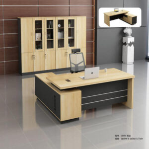 Bàn Giám Đốc Hiện Đại Yếm Gỗ 2 Sọc Trắng - BGDVP54
