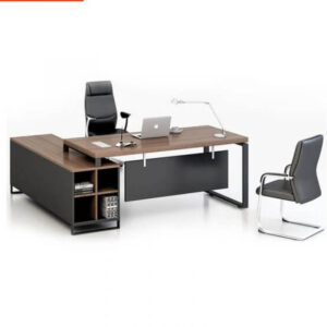 Bàn Giám Đốc Hiện Đại Yếm Treo Chân Sắt 1m6 - BGDVP61