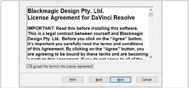Hướng dẫn tải và cài Davinci Resolve miễn phí, siêu nhanh 7 Tick vào ô “I accept…” bên dưới điều khoản rồi click chọn Next để tiếp tục