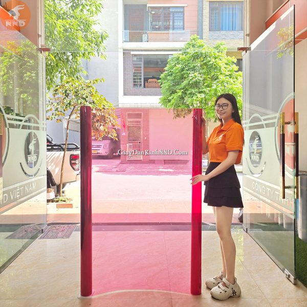 Ảnh chụp thực tế Phim dán kính màu hồng mã BC-60PK