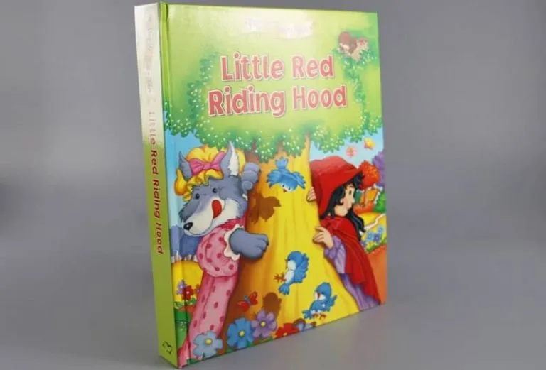 Bìa sách bằng giấy Couche