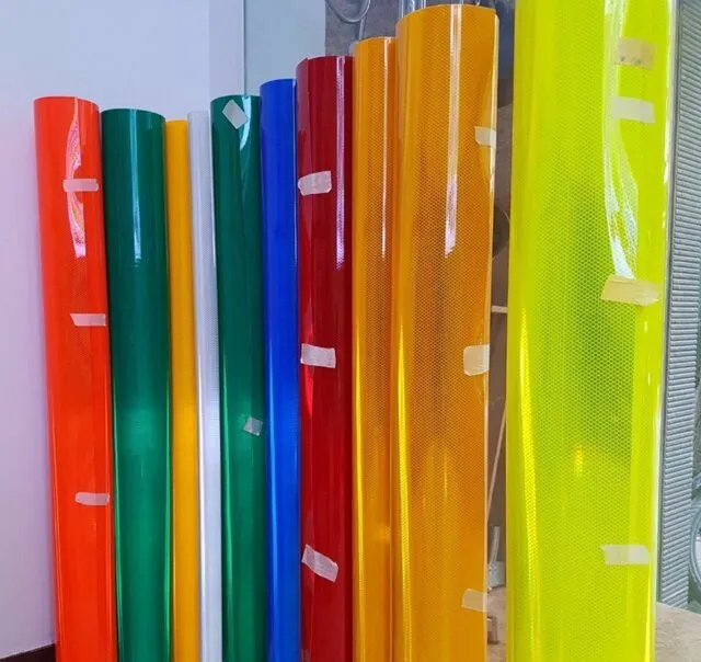 Giấy Decal phản quang