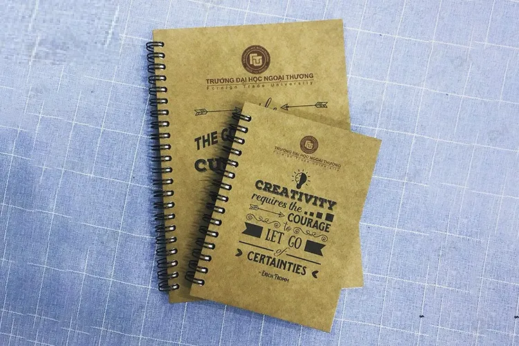 Sổ tay Đại Học Ngoại Thương