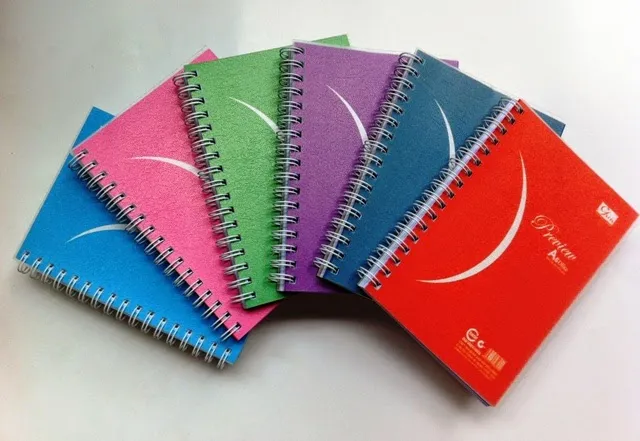 Vật dụng để làm sổ tay lò xo