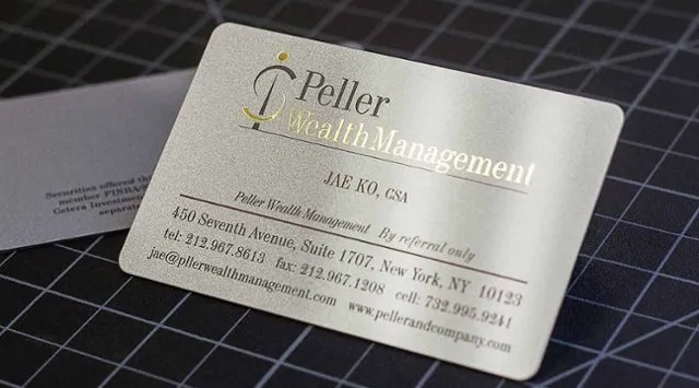 Thẻ nhựa ép kim logo, thương hiệu