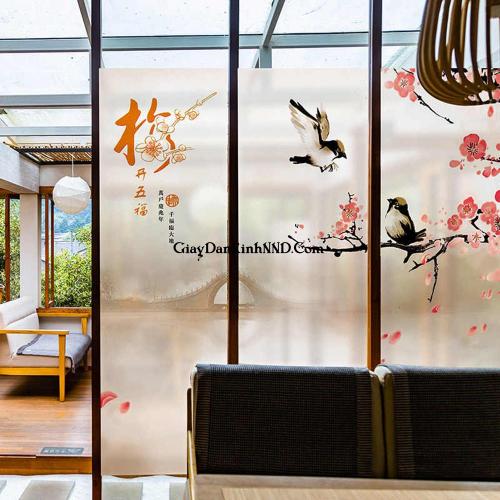 Vách ngăn phòng sử dụng tranh dán kính mờ mang vẻ đẹp tinh tế