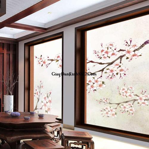 Tranh dán kính hình hoa đào cho không gian đẹp